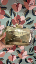 Cartera dorada