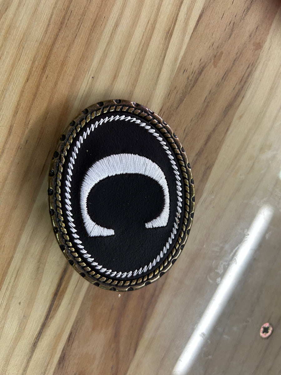 Hebilla cuero oscuro