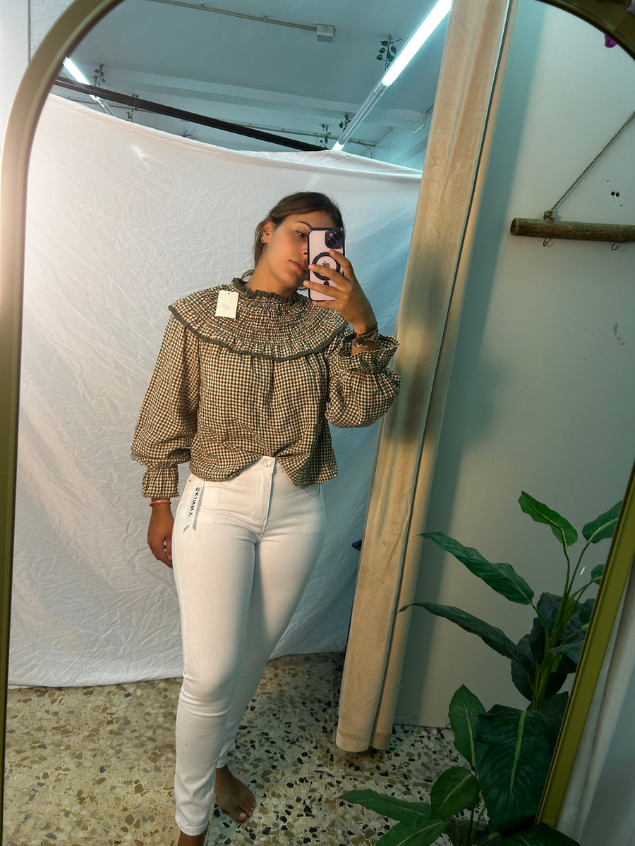 Pantalón pitillo blanco