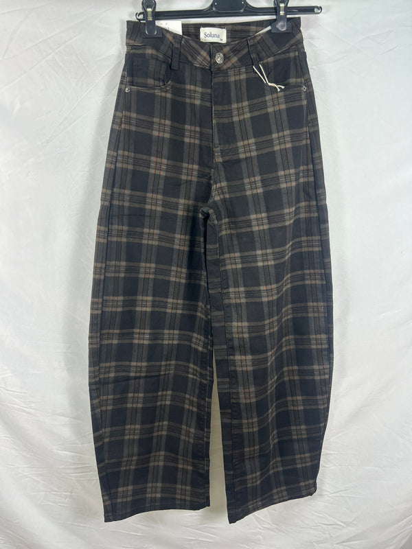 Pantalón cuadro
