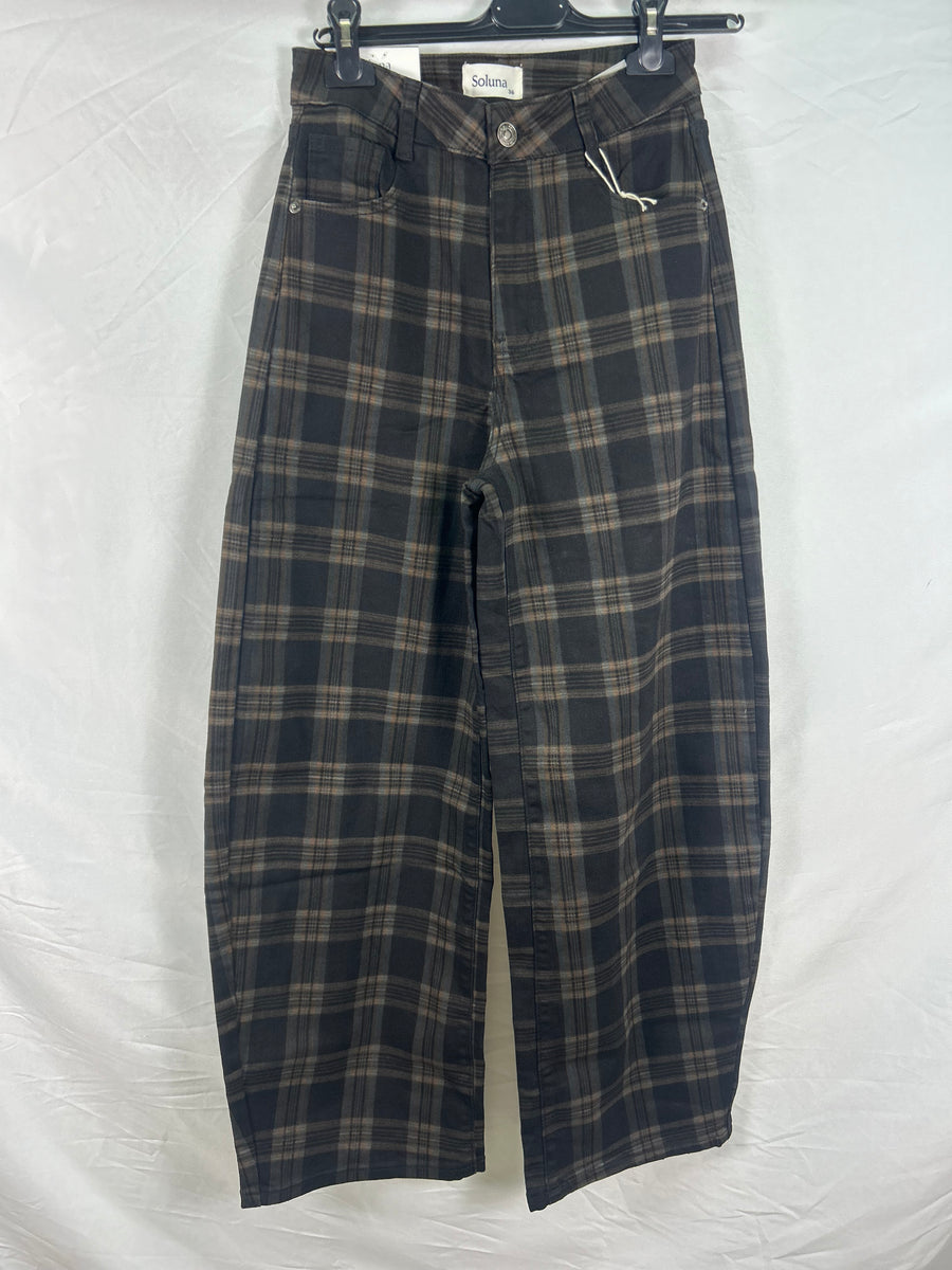 Pantalón cuadro